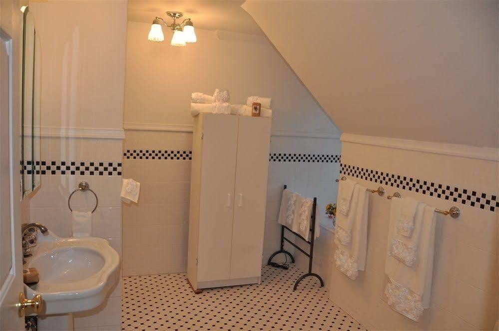 Wayne Bed & Breakfast Inn (Adults Only) Eksteriør billede